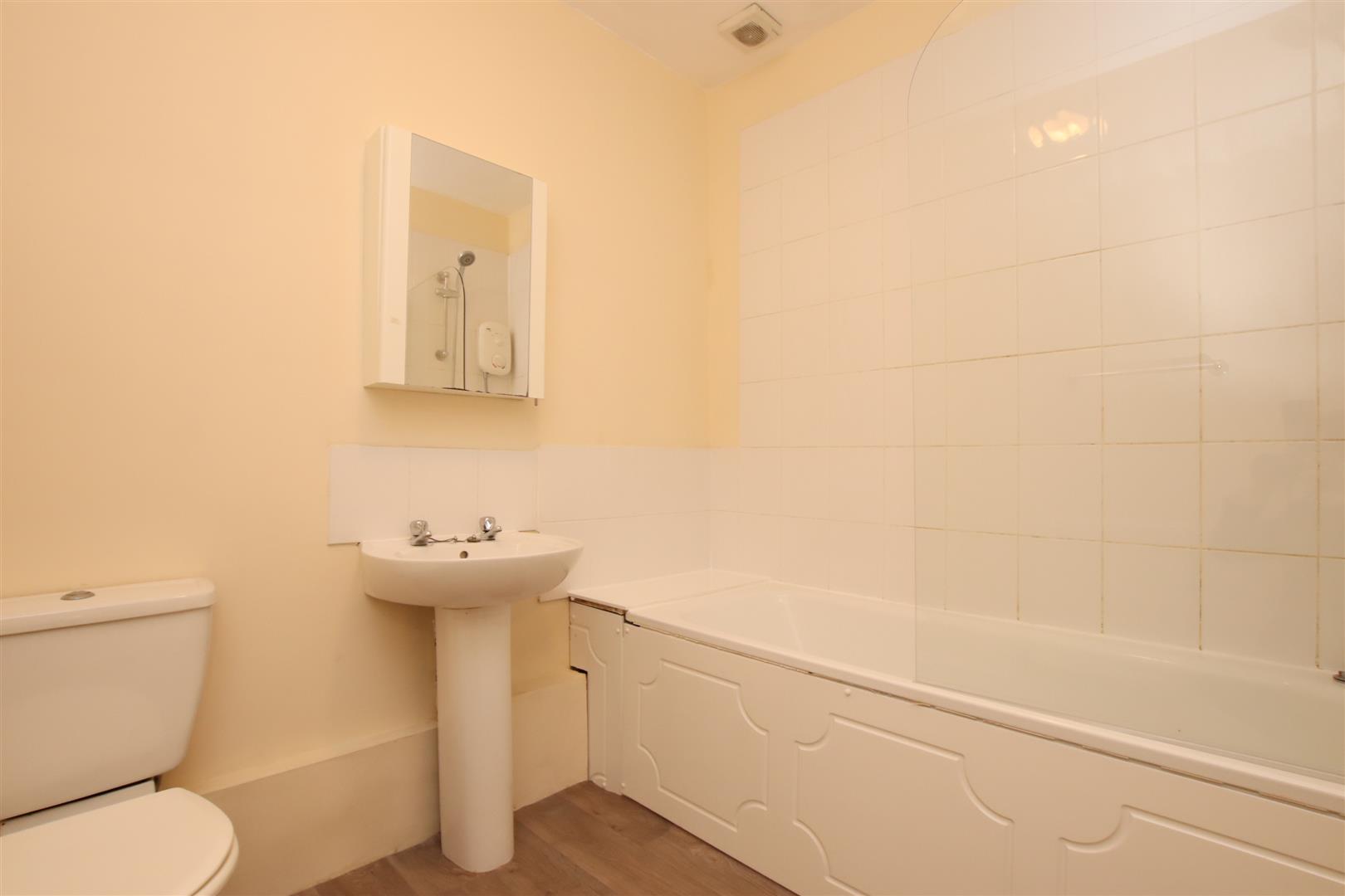 Newbridge Hill, Bath, BA1